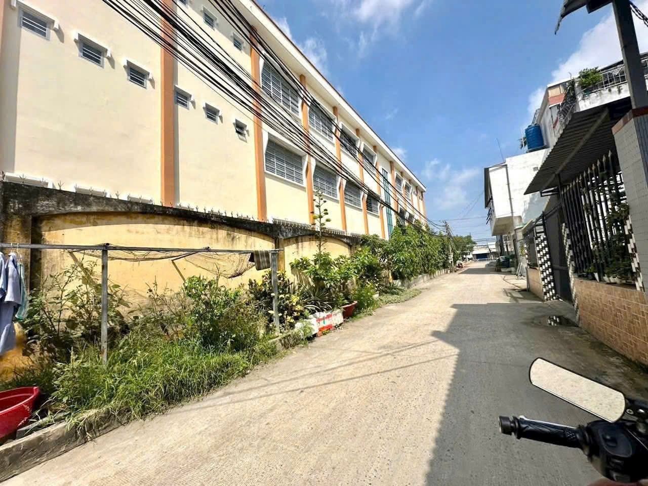 Bán đất thổ cư xã An Thạnh, Bến Lức dt 130m2 giá 2,2 tỷ