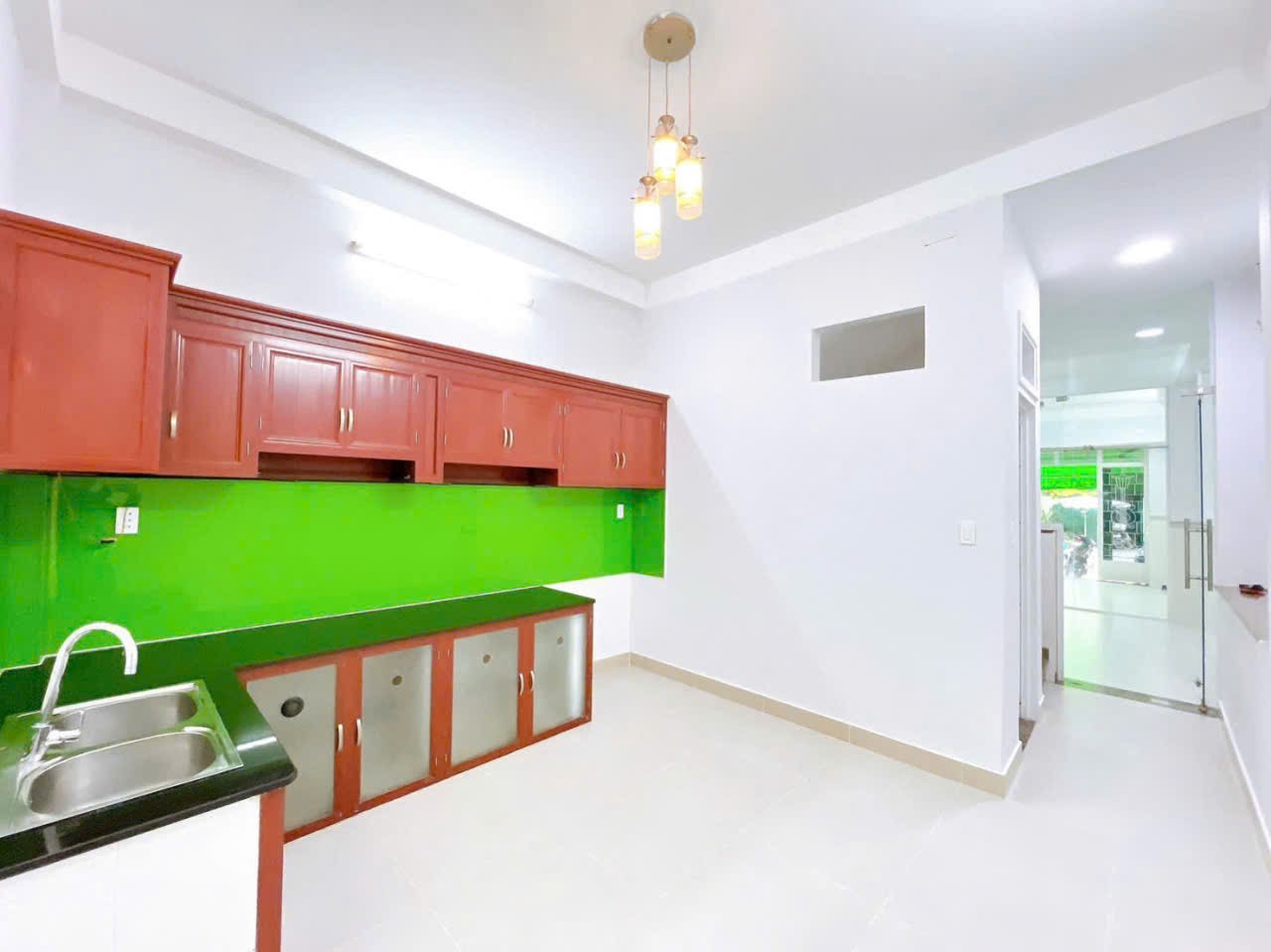 Bán nhà mặt tiền đường Lê Sao, p Phú Thạnh dt 72m2 1 lầu, 4pn, 3wc giá 12 tỷ 7