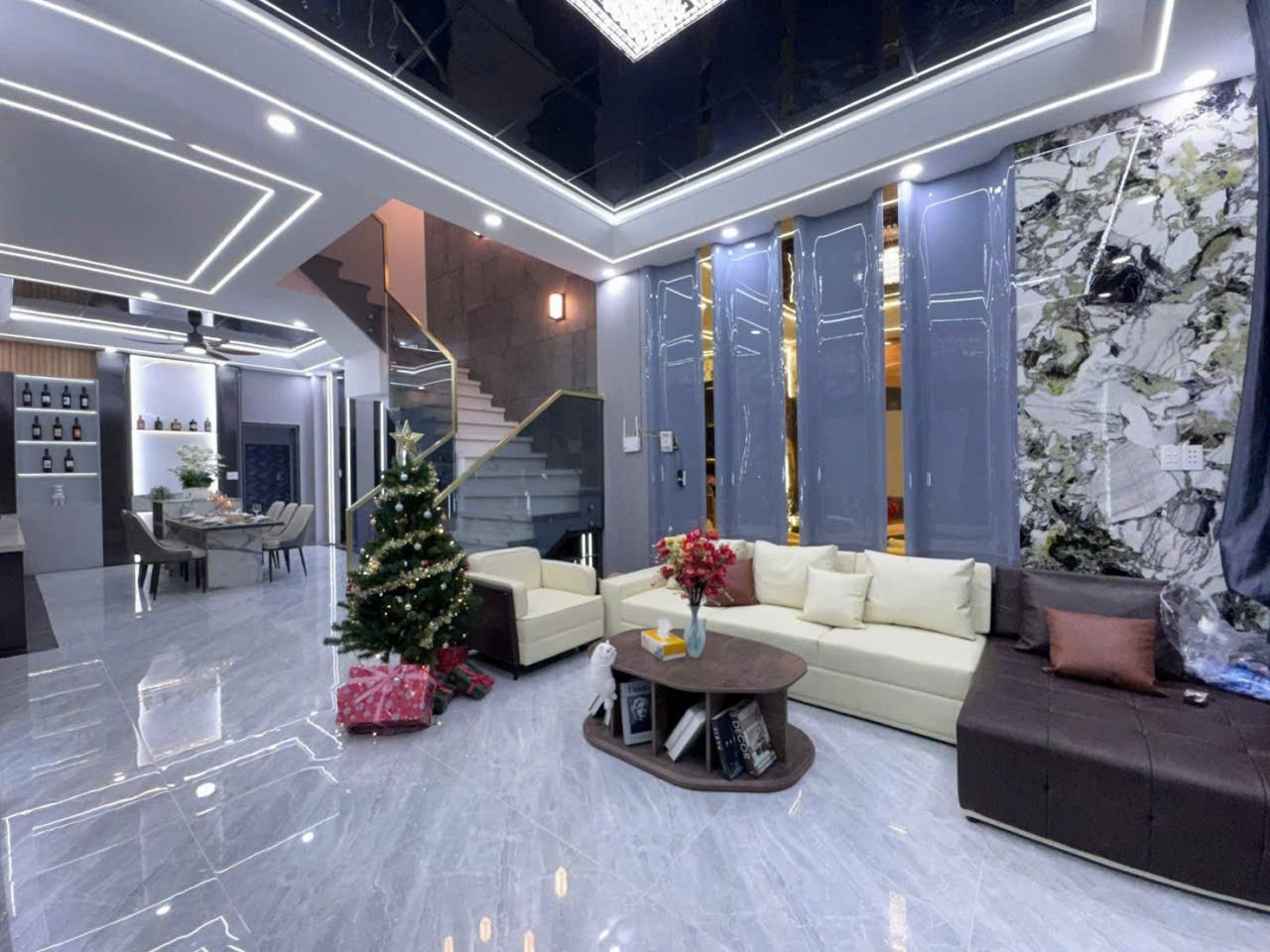 Bán nhà mới xây gần KCN Cầu Tràm 2 lầu , 4pn, 5wc, sân thượng trước sau giá 4,39 tỷ 7