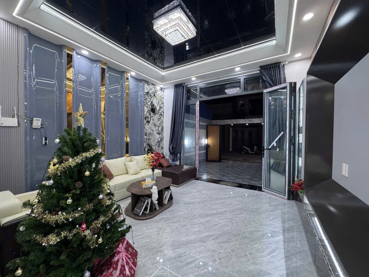 Bán nhà mới xây gần KCN Cầu Tràm 2 lầu , 4pn, 5wc, sân thượng trước sau giá 4,39 tỷ 8