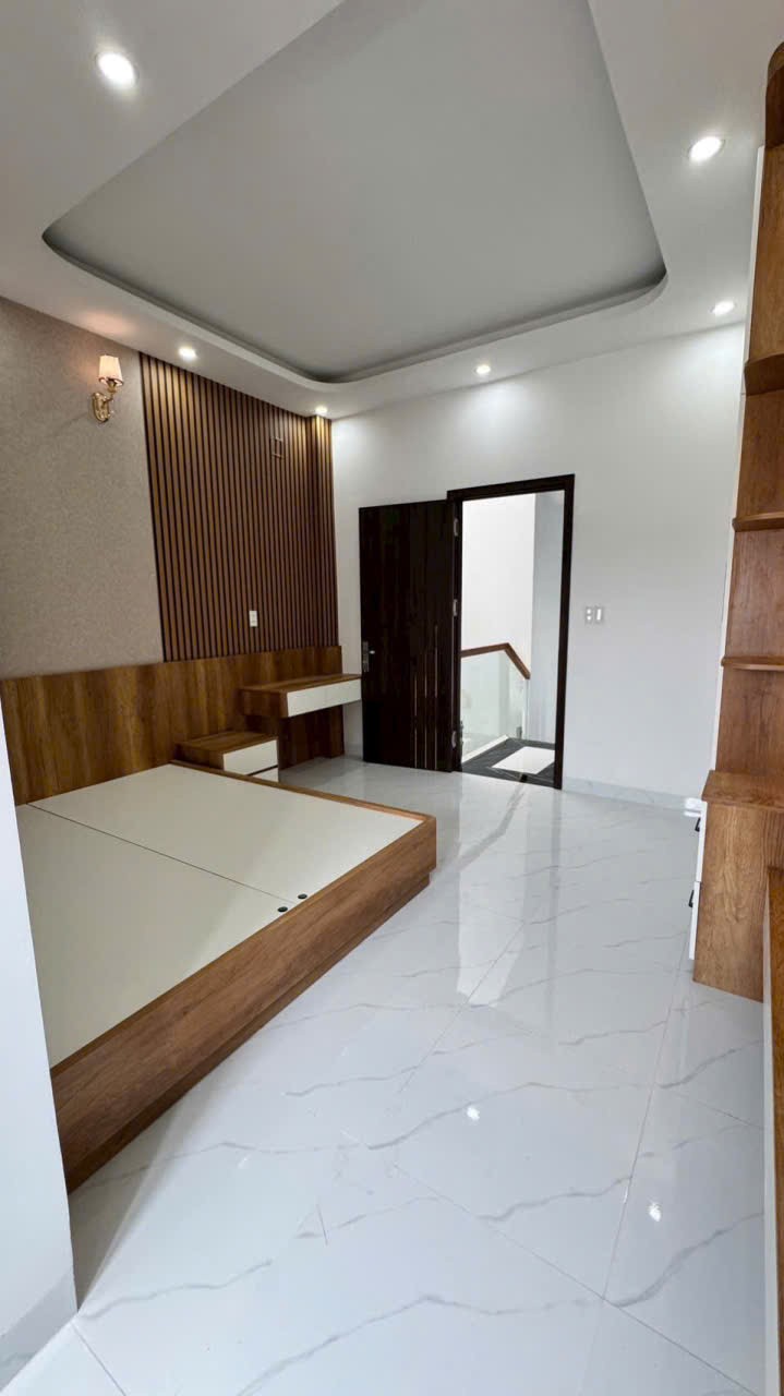 2 Siêu phẩm nhà mới xây hẻm Liên Khu 4-5, BHH B dt 60m2 , 3 lầu , 4pn ,5wc giá 6 tỷ 999tr 9