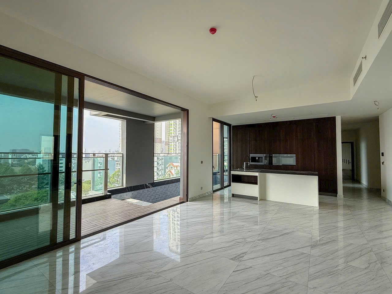 Cho thuê Căn hộ chung cư Quận 2, Hồ Chí Minh, Diện tích 325m², Giá 0105 Triệu/tháng 5