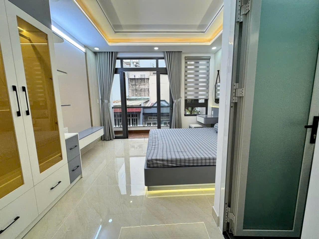 Bán nhà hẻm Lê Văn Quới , Bình Hưng Hòa A dt 56m2 , 3 lầu , 4pn , 5wc giá 8,7 tỷ 9