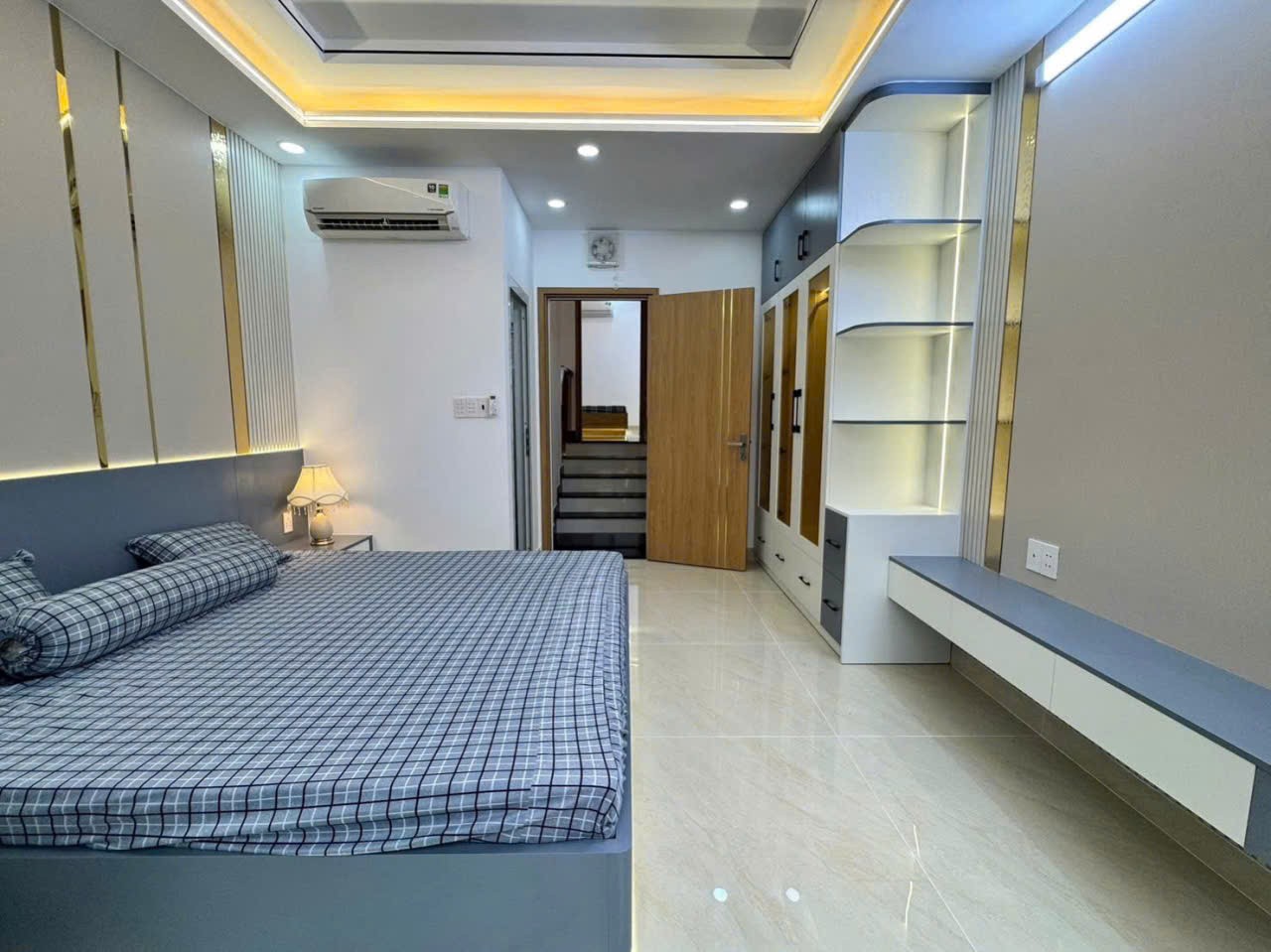 Bán nhà hẻm Lê Văn Quới , Bình Hưng Hòa A dt 56m2 , 3 lầu , 4pn , 5wc giá 8,7 tỷ 12