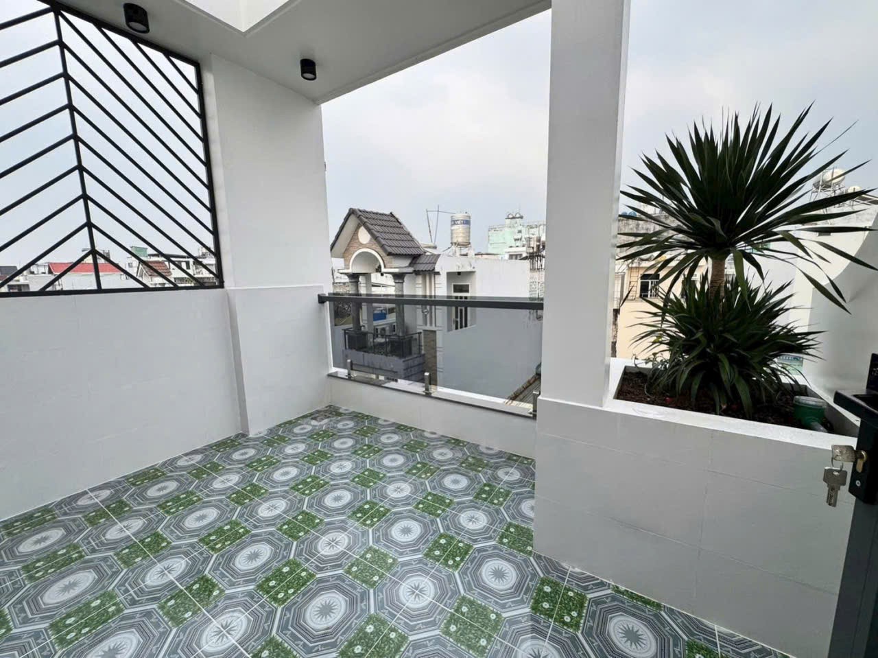 Bán nhà hẻm Lê Văn Quới , Bình Hưng Hòa A dt 56m2 , 3 lầu , 4pn , 5wc giá 8,7 tỷ 13