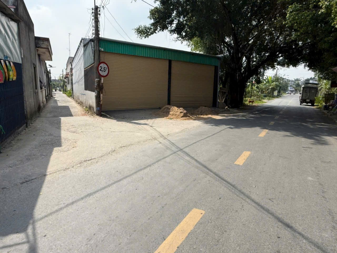 Bán nền thổ cư 2 mặt tiền xã An Thạnh, Bến Lức dt 200m2 giá 1,4 tỷ