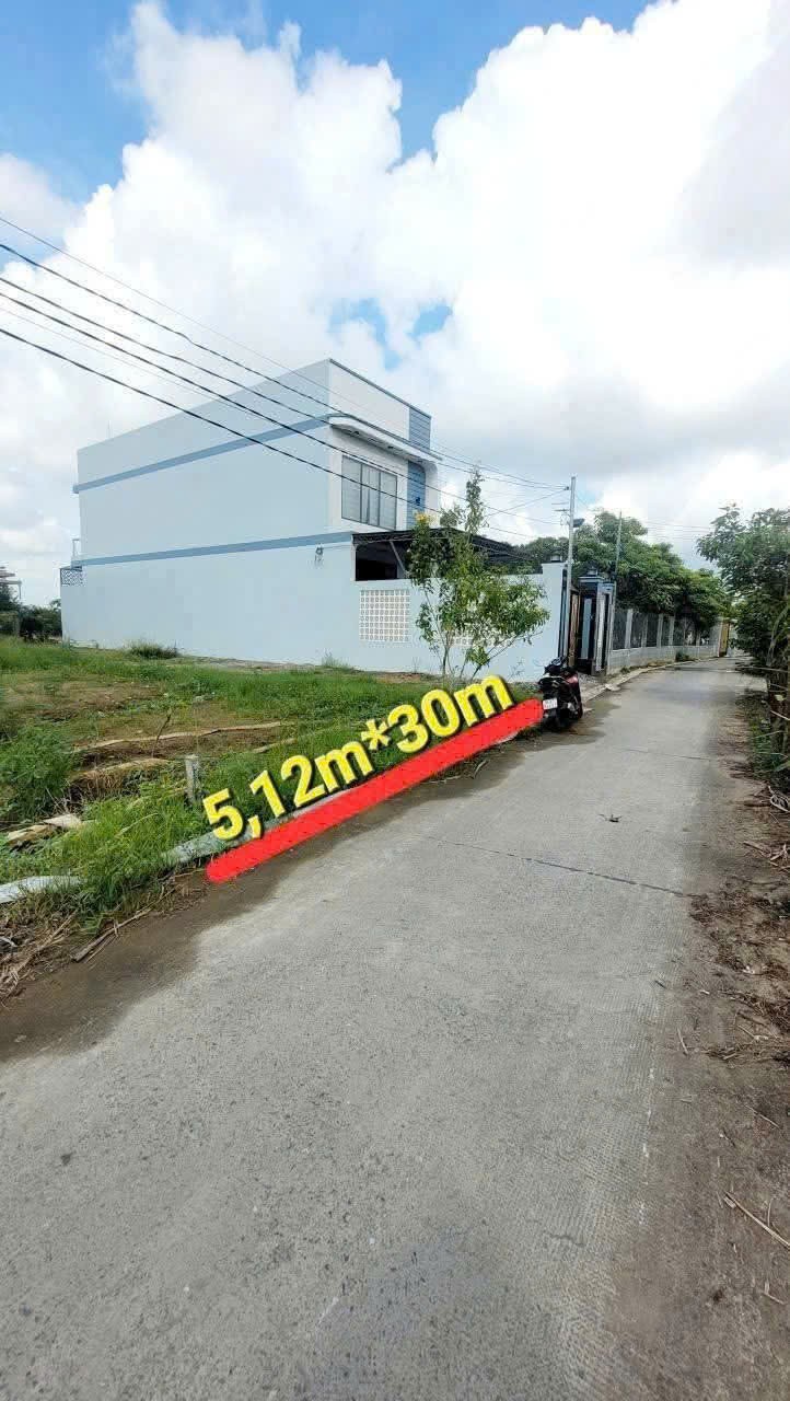 Bán đất thổ cư đường xe tải 3,5 tấn ở xã Long Hiệp, Bến Lức dt 149,5m2 giá 1,4 tỷ 3