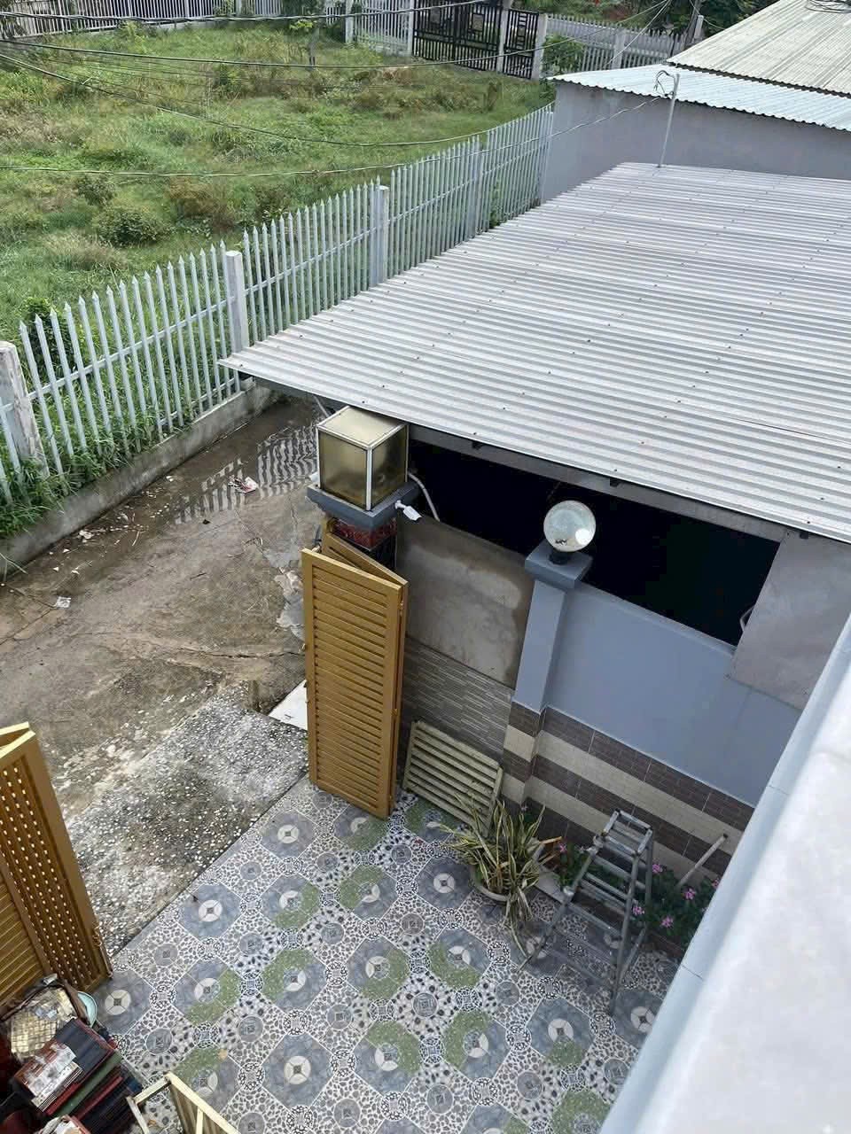 Bán biệt thự mini xã Hưng Long, Bình Chánh tdt 144m2 1 lầu 4pn 2wc giá 4,4 tỷ 7