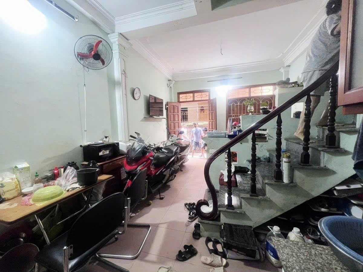 Cần bán Nhà ở, nhà cấp 4, nhà hẻm đường Định Công, Phường Định Công, Diện tích 75m², Giá 17 Tỷ