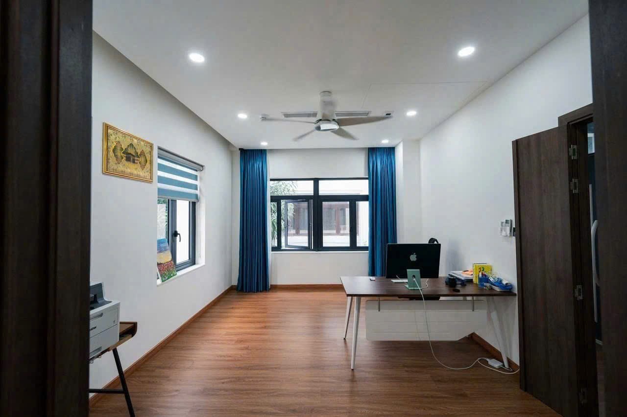 Cho thuê Biệt thự Bình Thạnh, Hồ Chí Minh, Diện tích 550m², Giá 0180 Triệu/tháng
