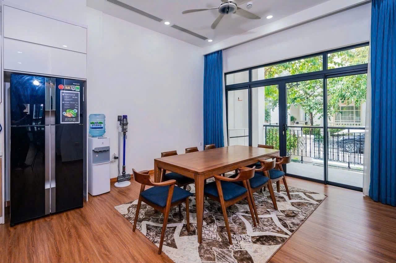 Cho thuê Biệt thự Bình Thạnh, Hồ Chí Minh, Diện tích 550m², Giá 0180 Triệu/tháng 4