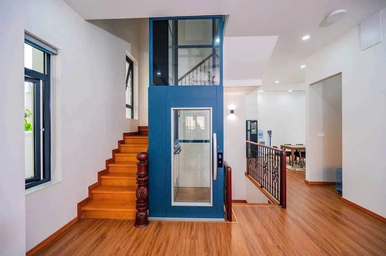 Cho thuê Biệt thự Bình Thạnh, Hồ Chí Minh, Diện tích 550m², Giá 0180 Triệu/tháng 6