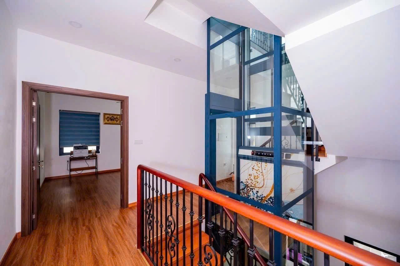 Cho thuê Biệt thự Bình Thạnh, Hồ Chí Minh, Diện tích 550m², Giá 0180 Triệu/tháng 13