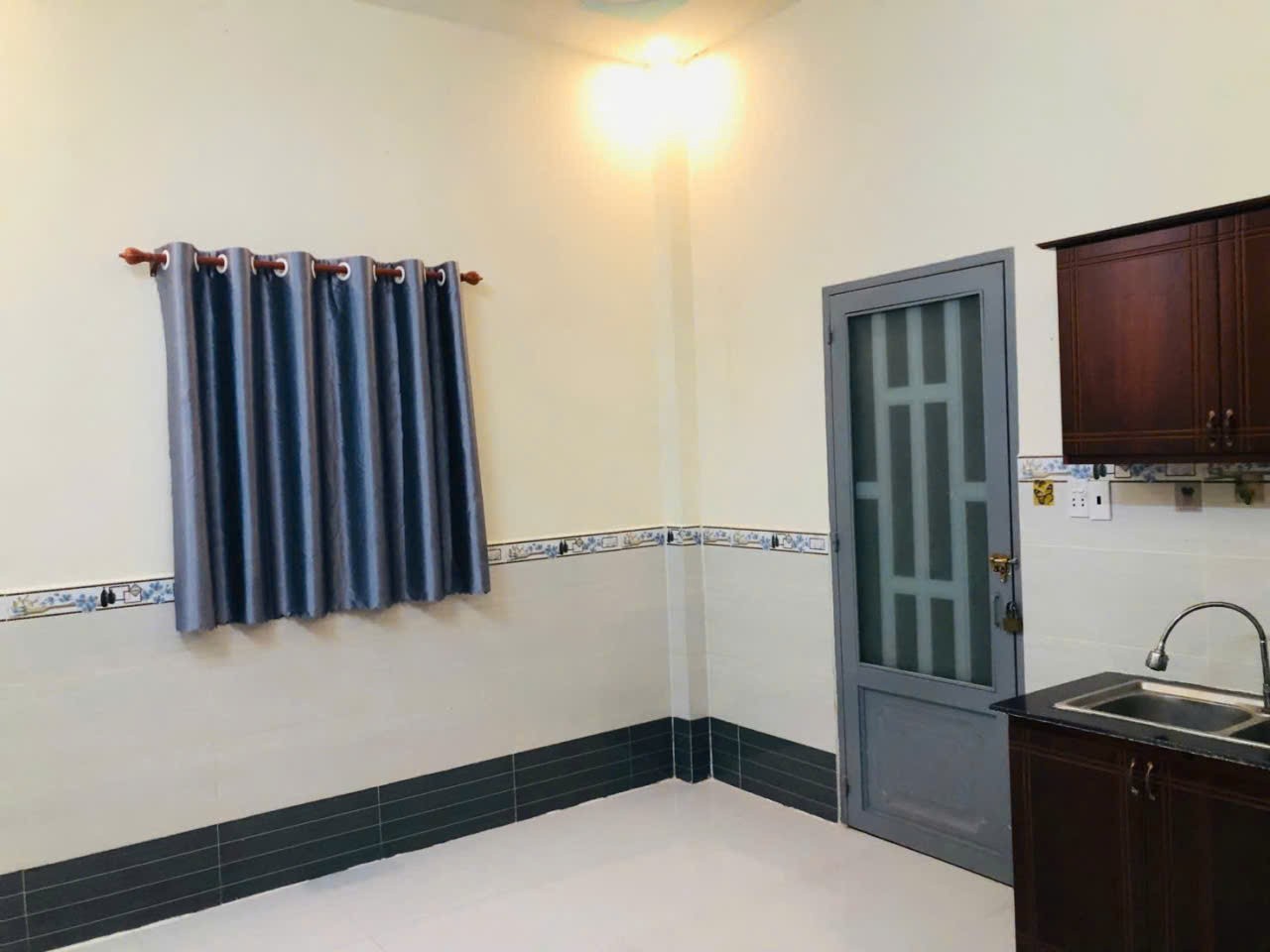 Bán nhà đẹp xã Long Trạch, Cần Đước dt 120m2 1 lầu 4pn, 2wc giá 2,8 tỷ 7