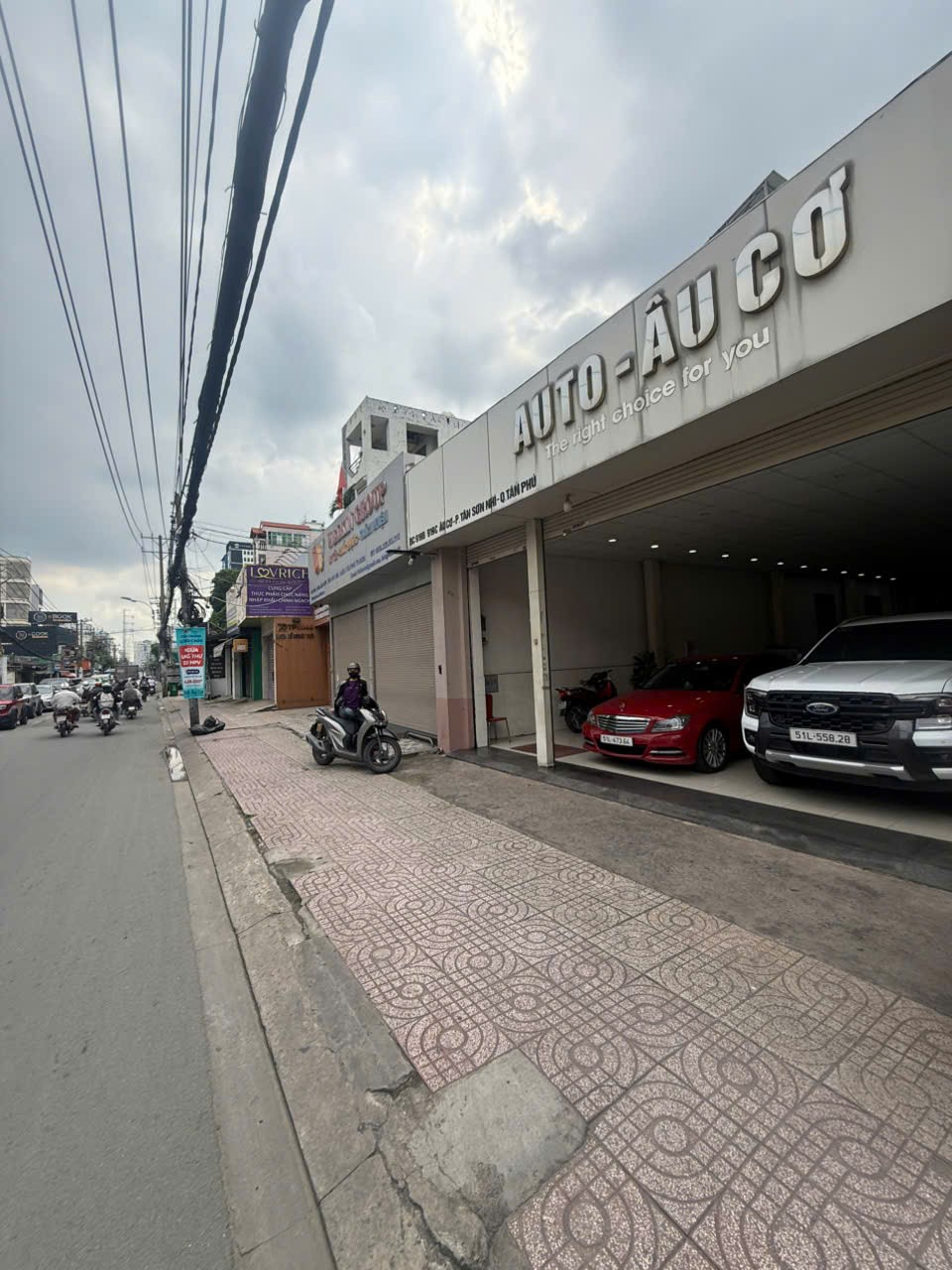 Cho thuê Nhà mặt tiền Phường Tân Sơn Nhì, Tân Phú, Diện tích 144m², Giá 68 Triệu/tháng