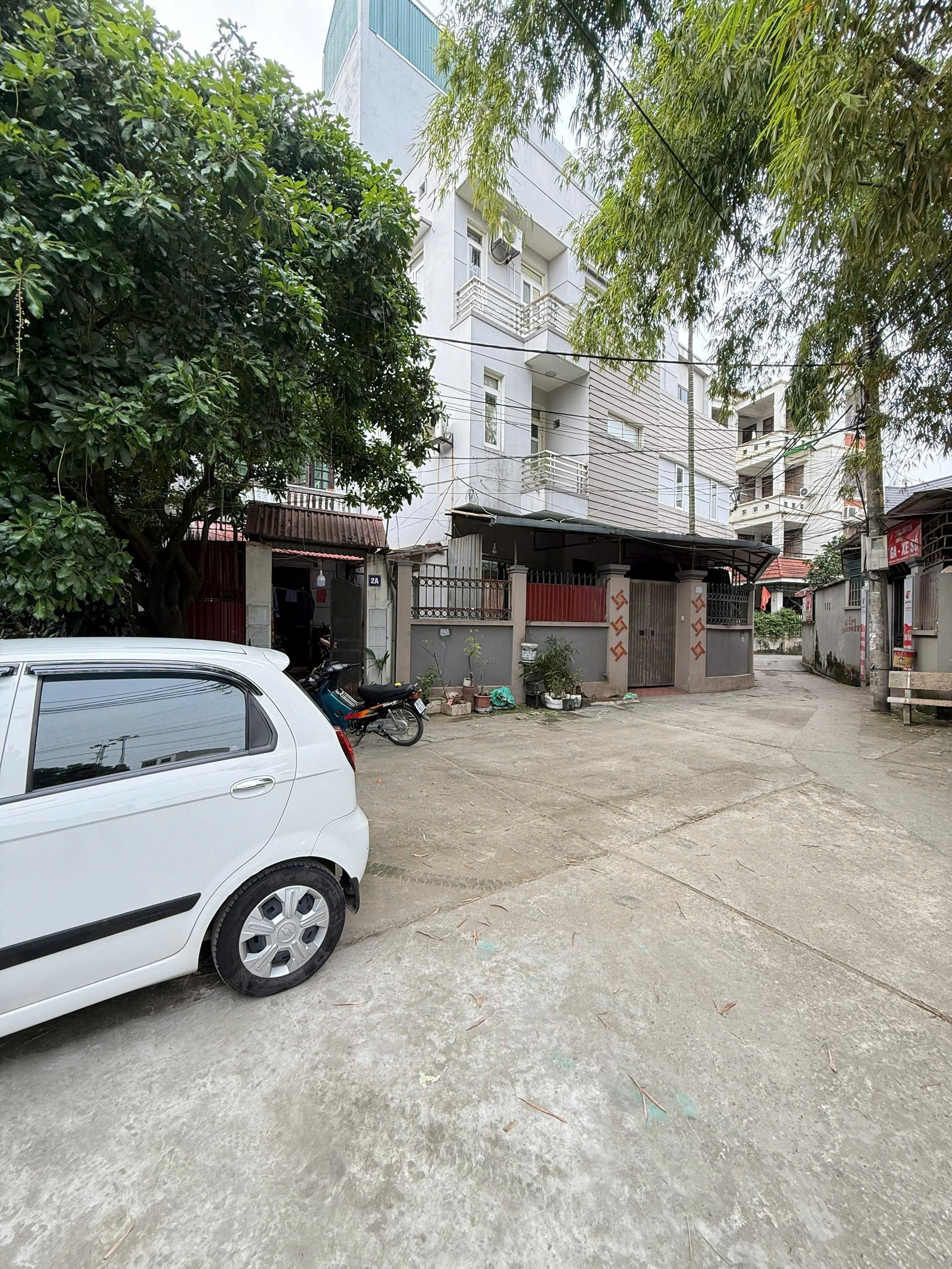 Bán nhà 3 Tầng Tây Mỗ, giáp Vinsmart City 67M, đường trước nhà 12m, ô tô đỗ chục cái 2