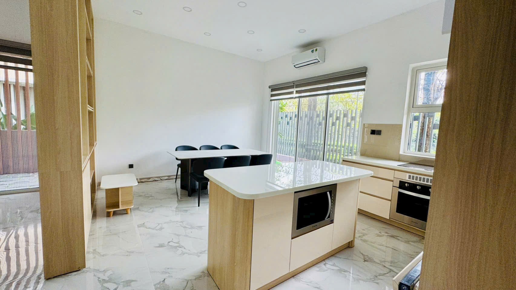 Cho thuê Biệt thự Phường An Phú, Quận 2, Diện tích 149m², Giá 75 Triệu/tháng 2