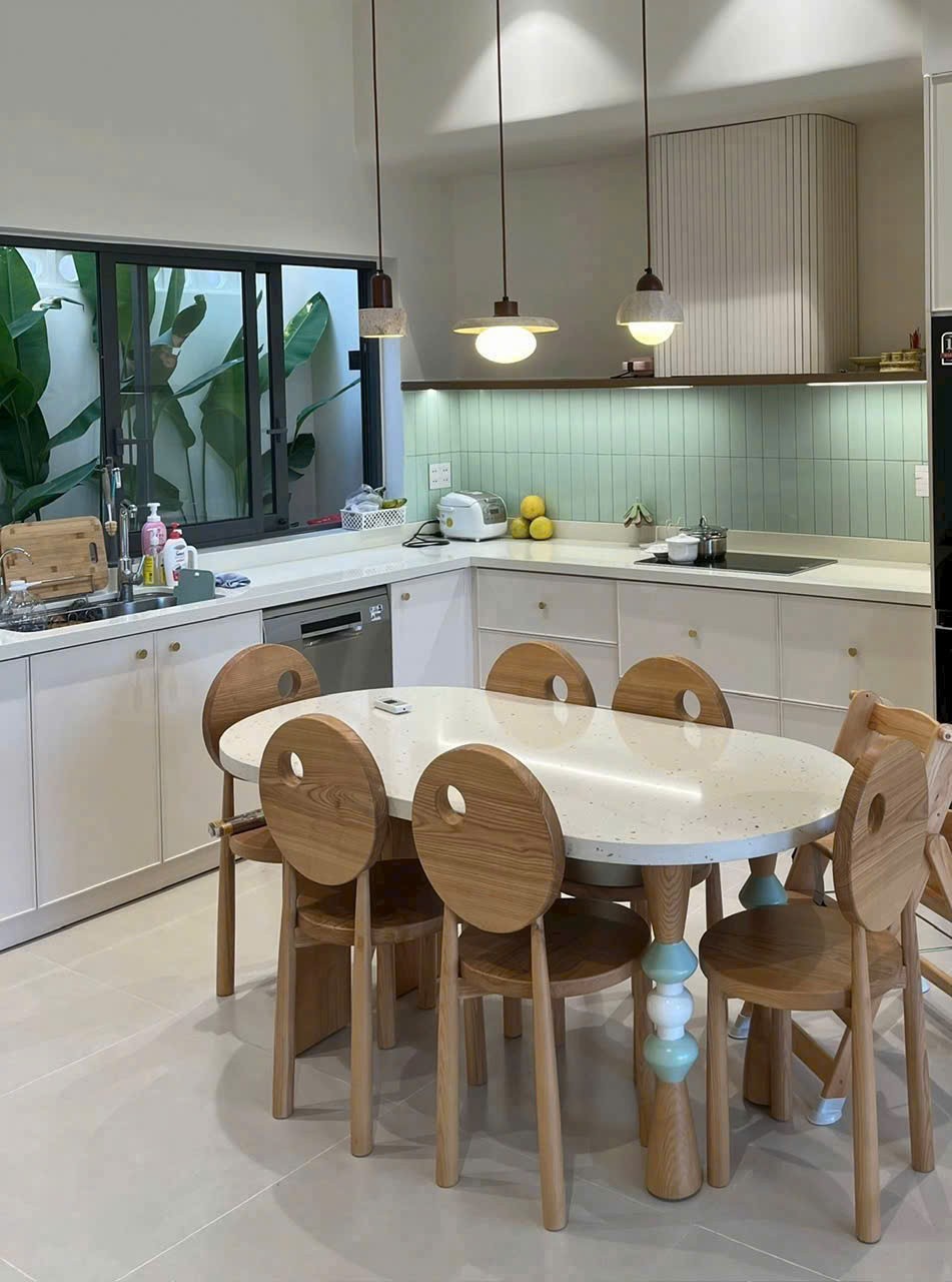 Bán 2 nhà cấp 4 đã hoàn công ngay chợ Tân Trụ dt 100m2, 2pn , 1wc giá 1,1 tỷ / căn 6