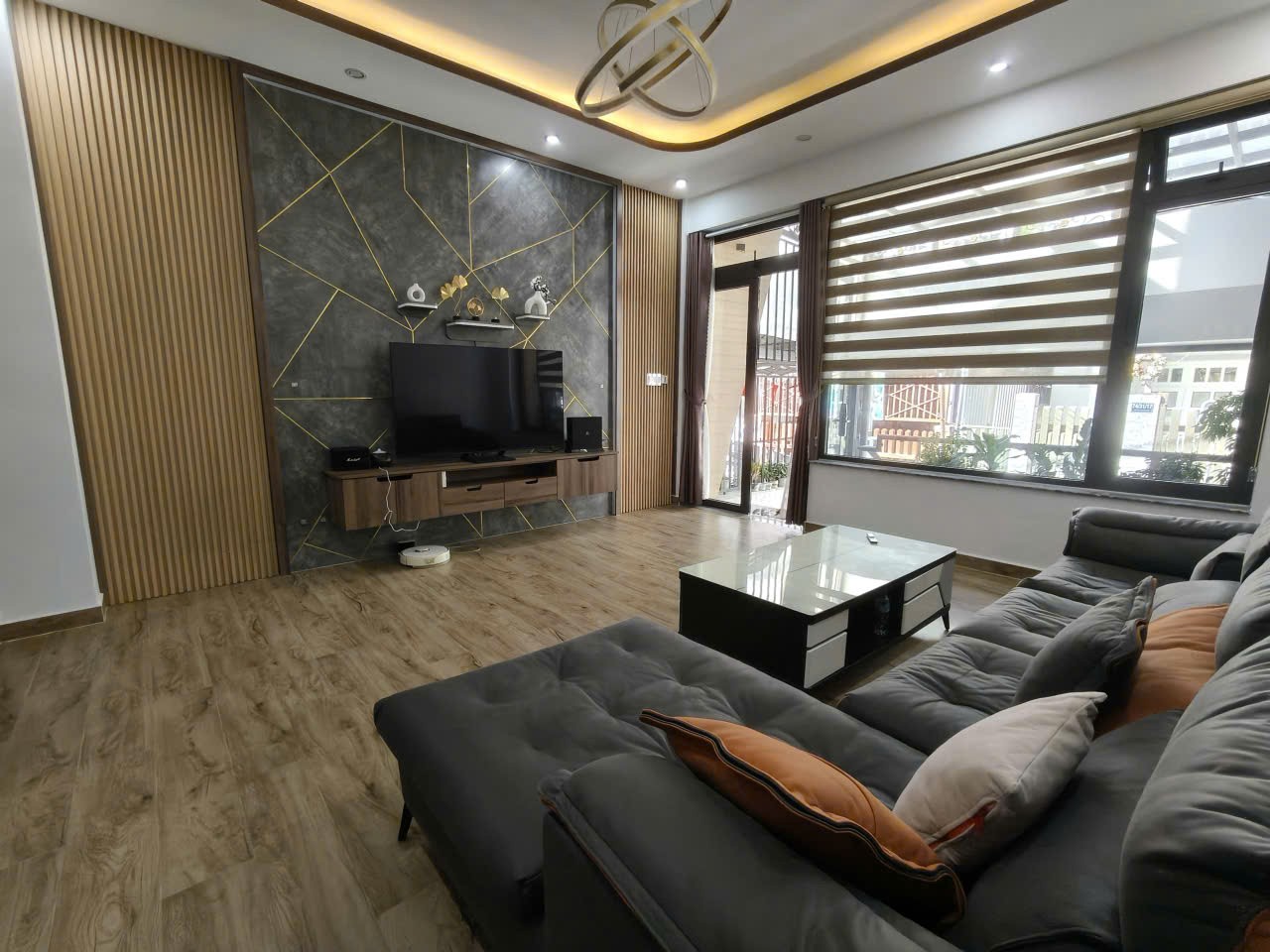 CHO THUÊ NHÀ ĐẸP PHÙ ĐỔNG THIÊN VƯƠNG – P8, ĐÀ LẠT