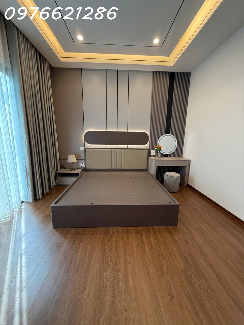 HIẾM – NHÀ 5 TẦNG NGUYỄN VĂN CỪ – NGÕ THÔNG Ô TÔ ĐỖ CỔNG – MT 4.1M – 35M² – GIÁ 8,X TỶ 3