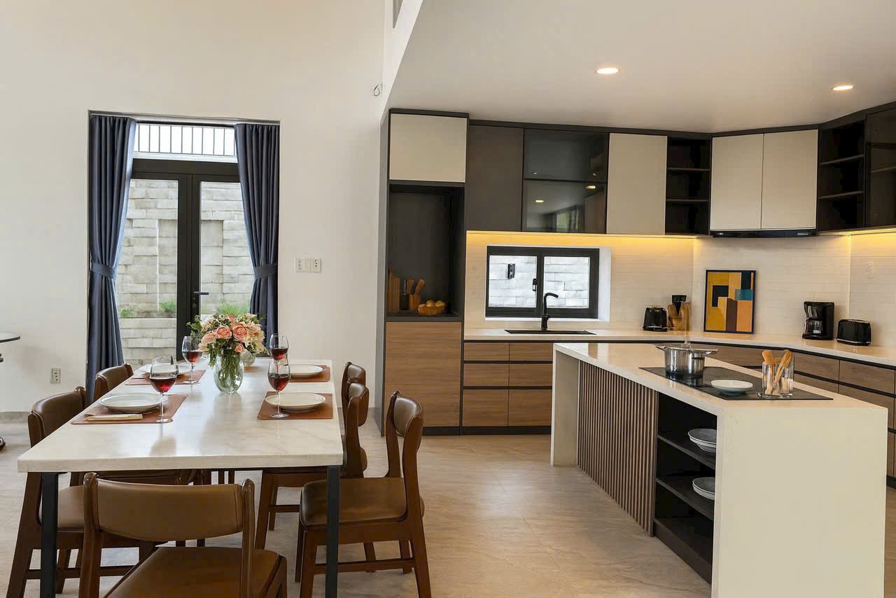 Cần bán Nhà mặt tiền Phường Phú Hữu, Quận 9, Diện tích 500m², Giá Thương lượng 2