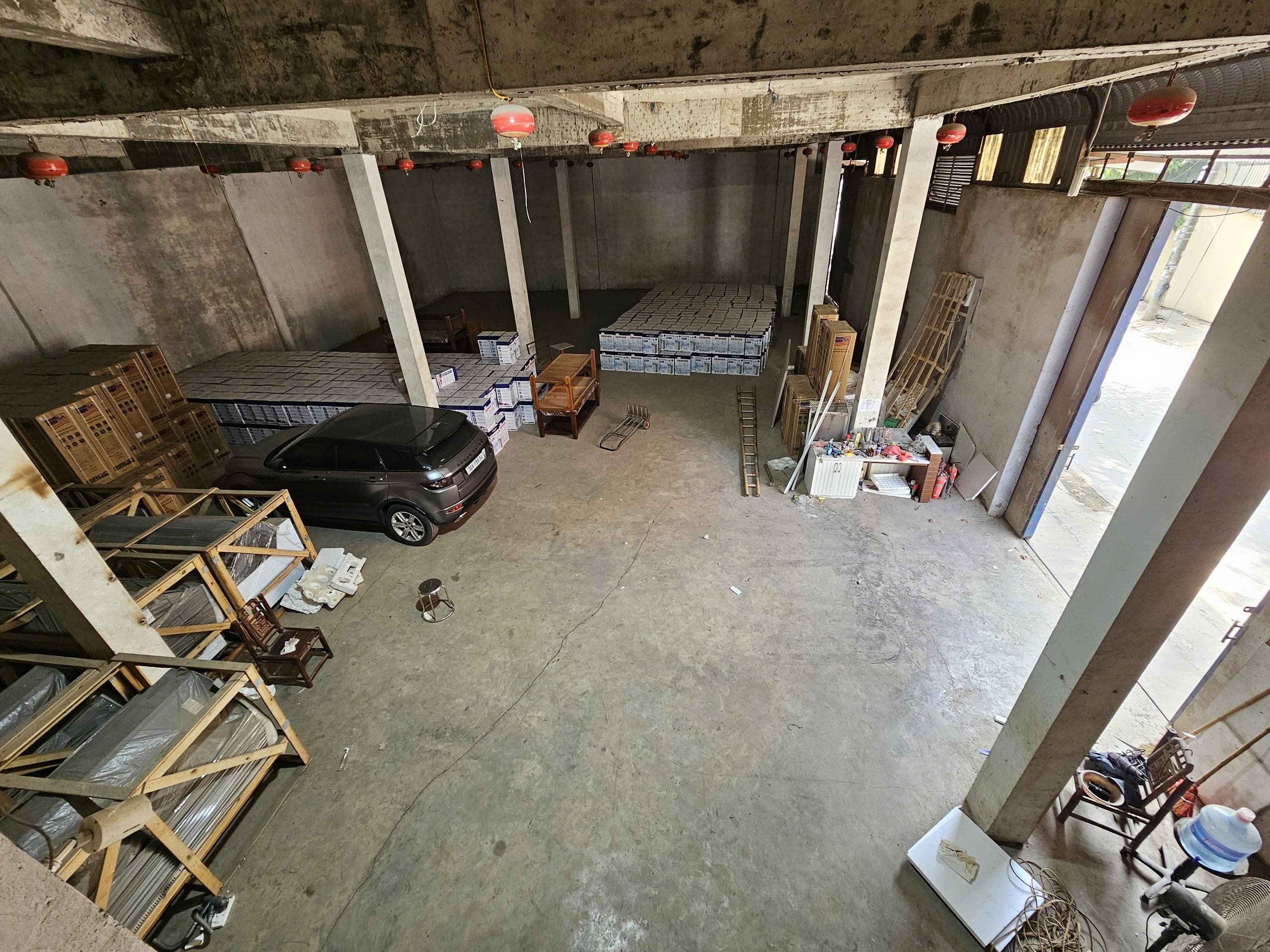 Cho thuê Kho - Nhà xưởng Xã Đa Tốn, Gia Lâm, Diện tích 1300m², Giá Thương lượng 2