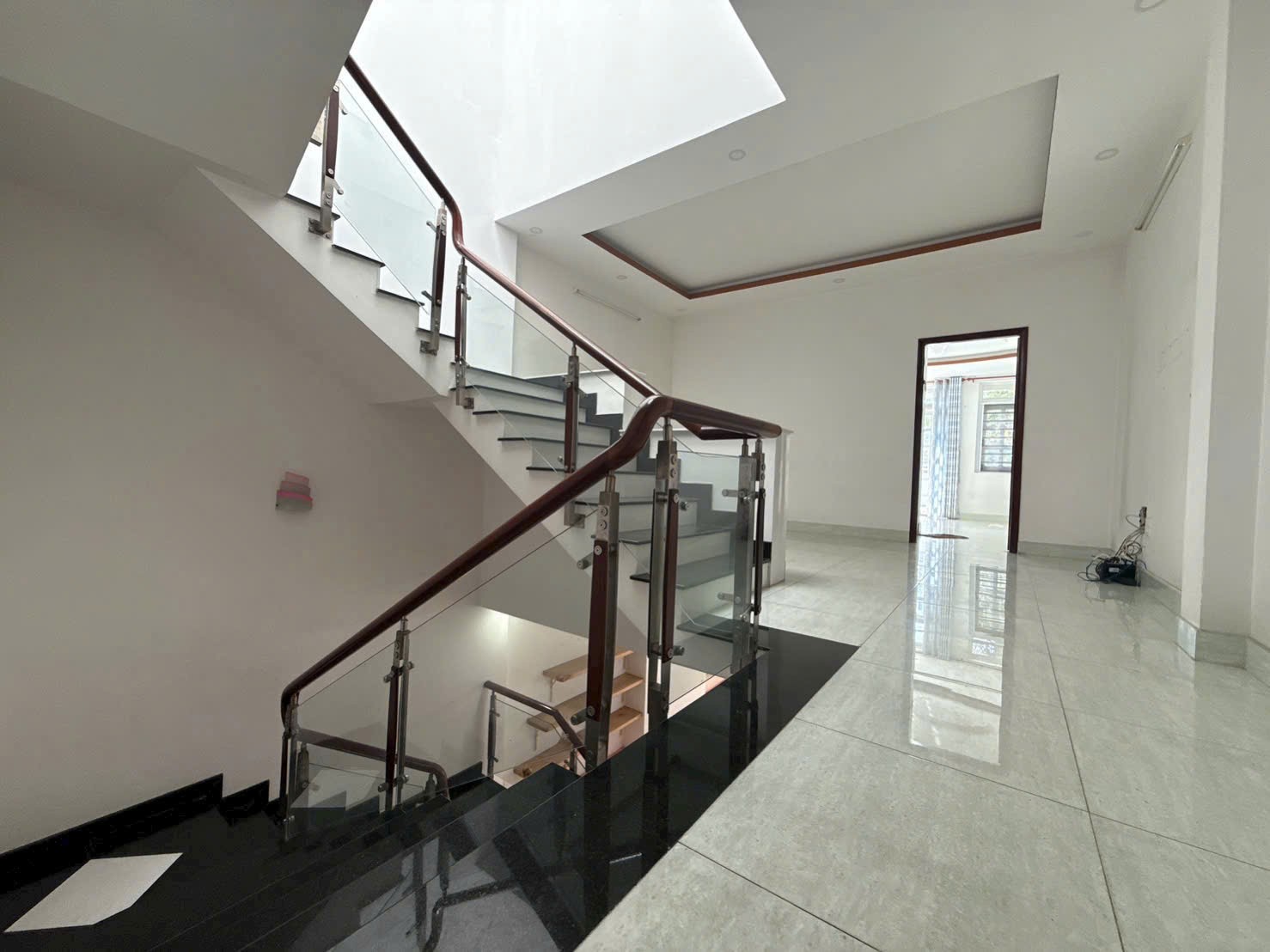 Cần bán Nhà mặt tiền Quận 9, Hồ Chí Minh, Diện tích 110m², Giá 12.5 Tỷ 2