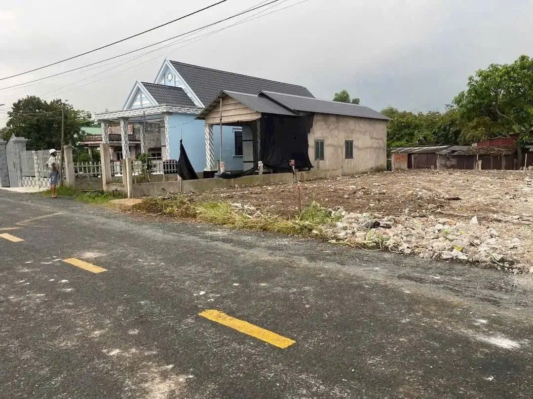 Bán đất thổ cư mặt tiền đường Mai Văn É, Cần Giuộc dt 119,7m2 giá 1,45 tỷ 4