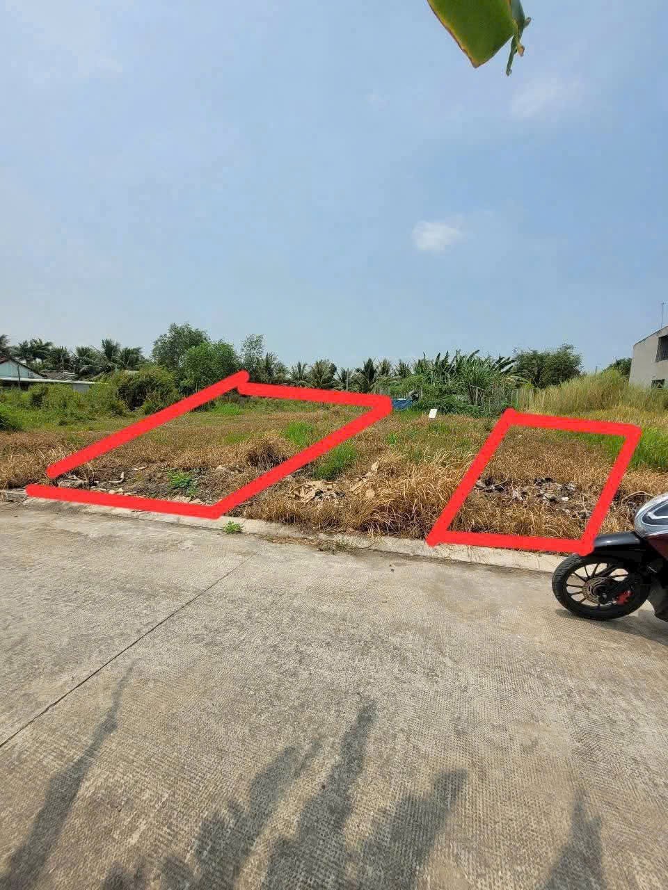 Bán 2 lô thổ cư xã Long Khê , Cần Đước dt 101,5m2 đường beton 5m giá giảm còn 1,15 tỷ / lô 4