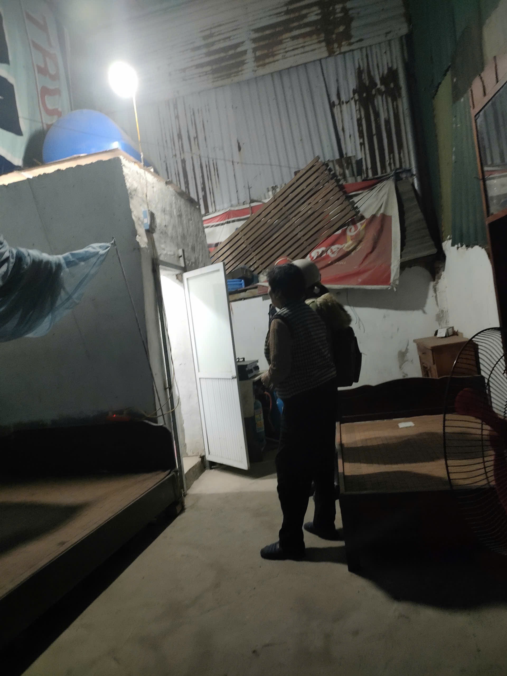 Bán gấp giá rẻ Giải Phóng 31m, 1.5 tầng, mặt tiền 4.5m, 700 triệu, Hoàng Mai. 3