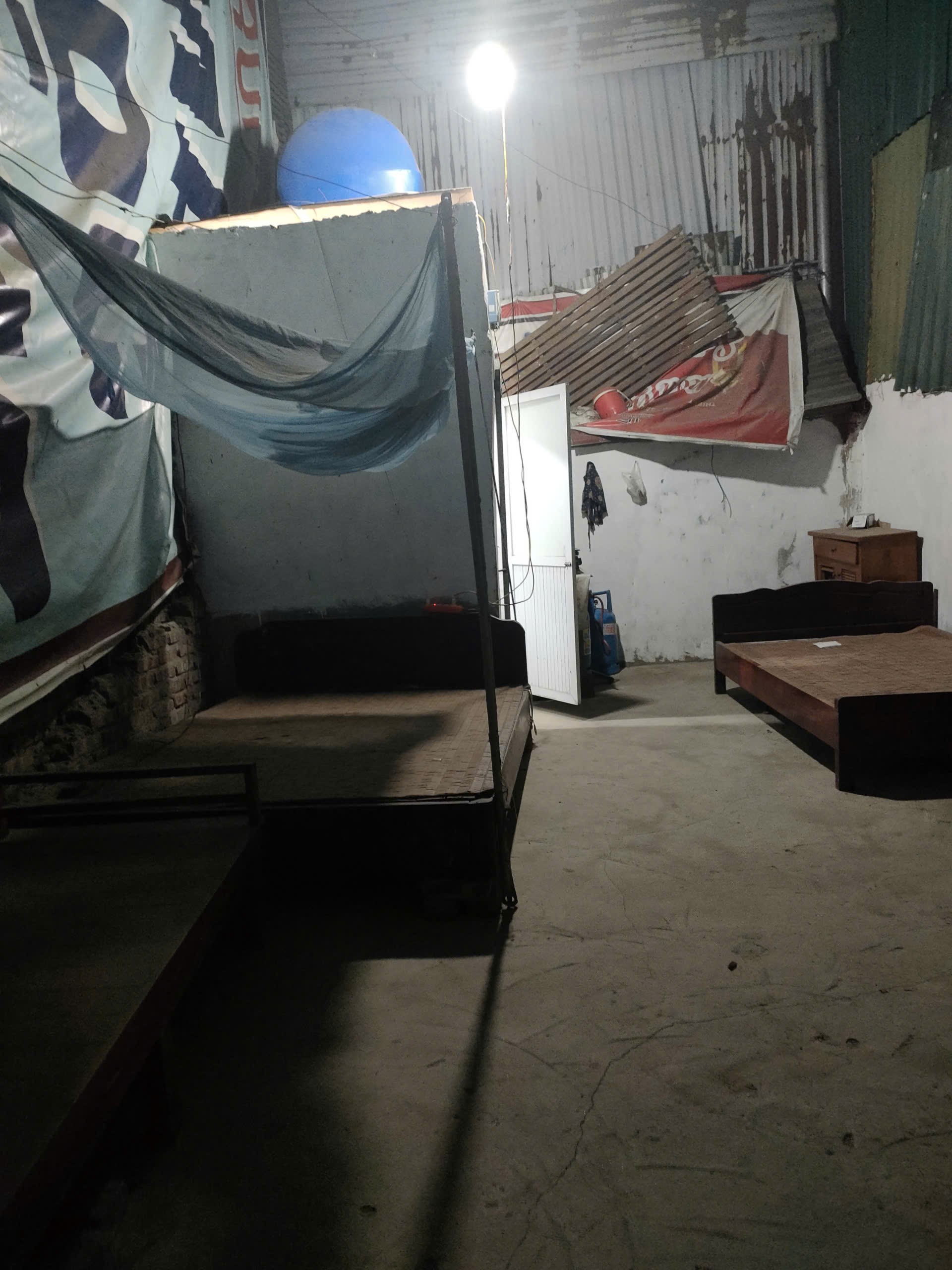 Bán gấp giá rẻ Giải Phóng 31m, 1.5 tầng, mặt tiền 4.5m, 700 triệu, Hoàng Mai. 2