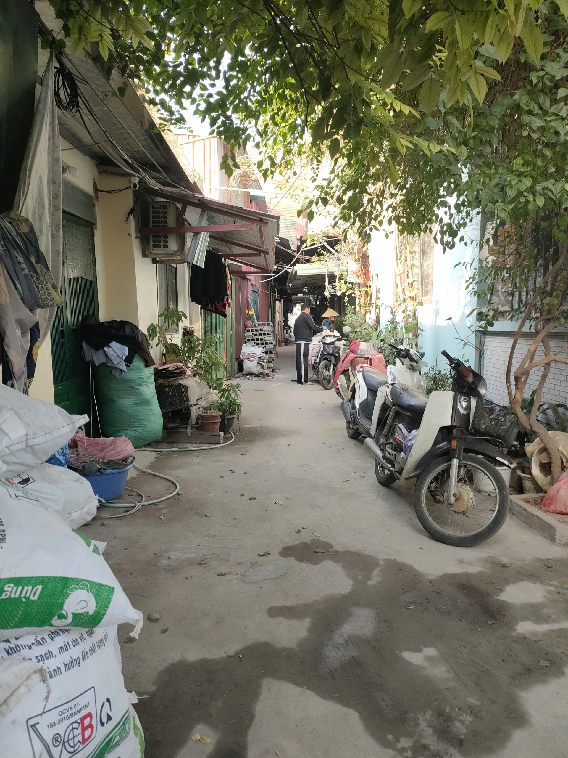 Bán gấp giá rẻ Giải Phóng 31m, 1.5 tầng, mặt tiền 4.5m, 700 triệu, Hoàng Mai.