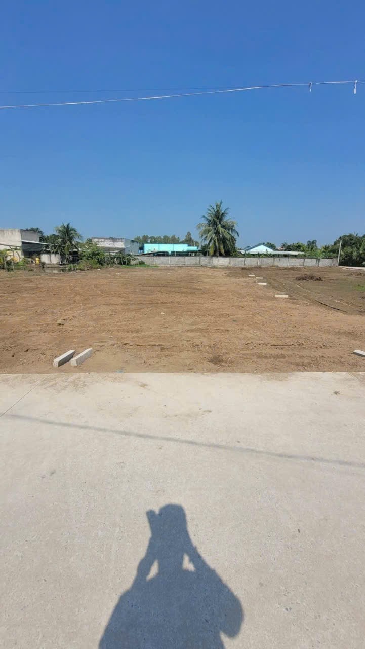 Bán lốc 11 nền thổ cư xã Long Khê , Cần Đước đường beton xe 7c dt 120-200m2 giá 1,55 tỷ / nền 3