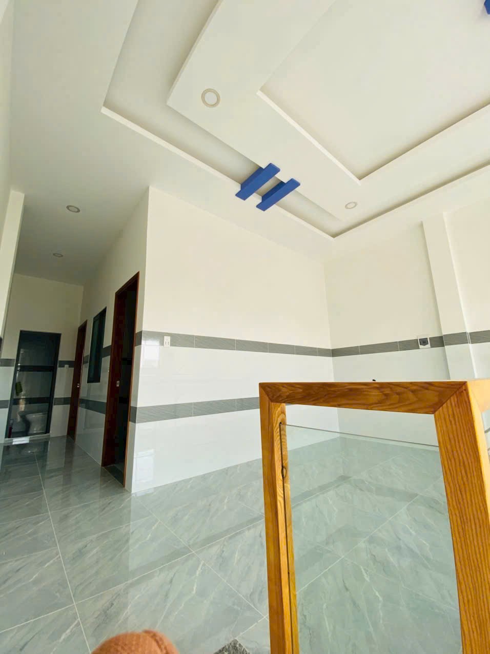 Bán nhà mới xây ở xã Long Định , Cần Đước dt 100m2 , 1 lửng , 3pn, 2wc giá 2,15 tỷ 3