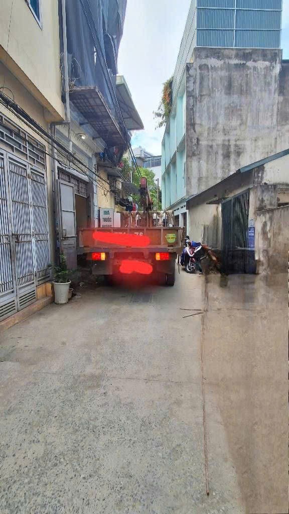 NHÀ MẶT PHỐ TRẦN CUNG 45M2  GIÁ 12,3 TỶ, KINH DOANH Ô TÔ TRÁNH.