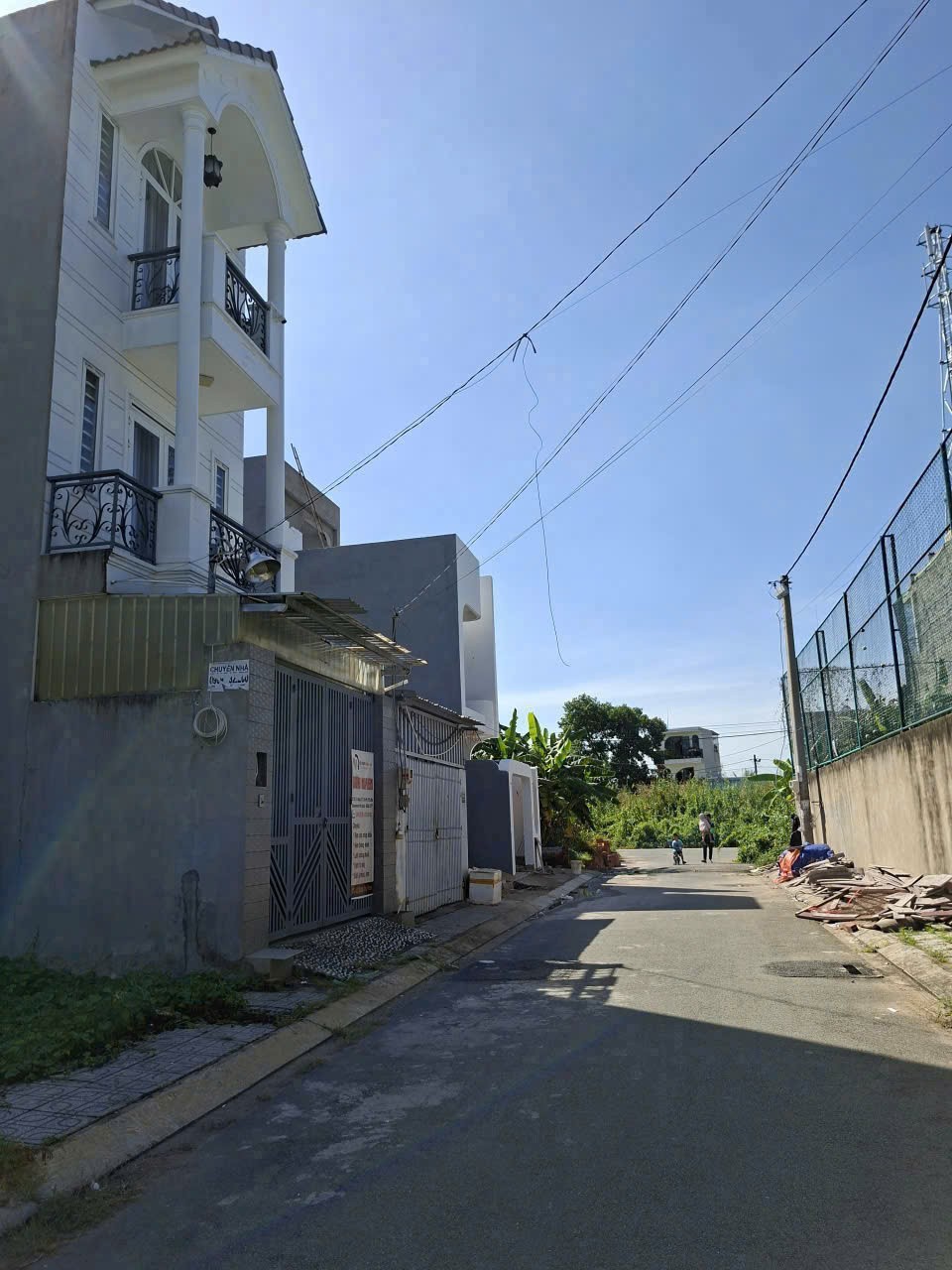 Cần bán Đất đường Bưng Ông Thoàn, Phường Phú Hữu, Diện tích 107m² 2