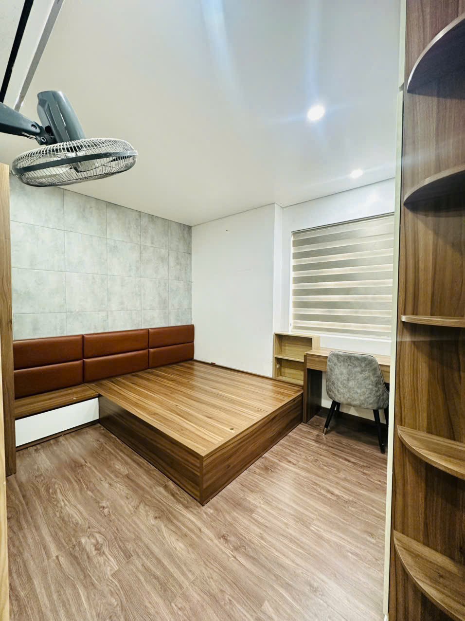 Bán căn hộ 81m2, 3PN tại khu đô thị Thanh Hà Mường Thanh 4,450tr View đẹp.