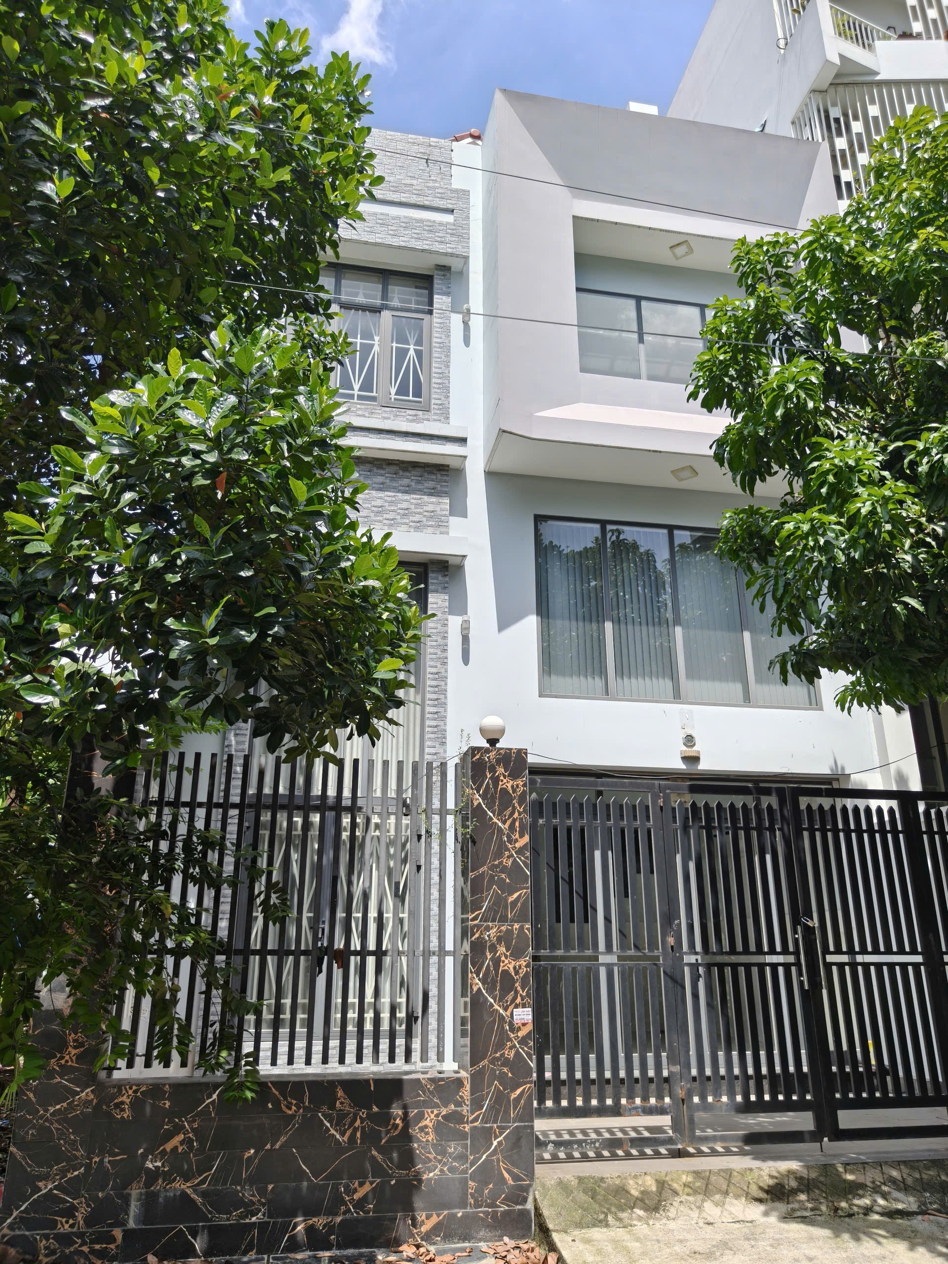 Cho thuê Nhà mặt tiền Quận 2, Hồ Chí Minh, Diện tích 160m², Giá 60 Triệu/tháng 2