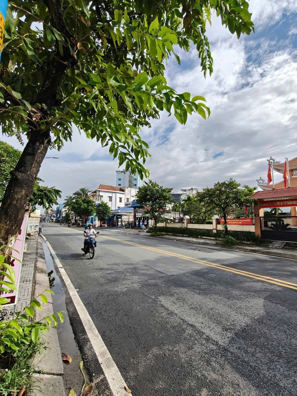 NHÀ (6X30) MẶT TIỀN LÊ LỢI – TRUNG TÂM THỊ TRẤN HÓC MÔN (NGAY VÒNG XOAY) 3