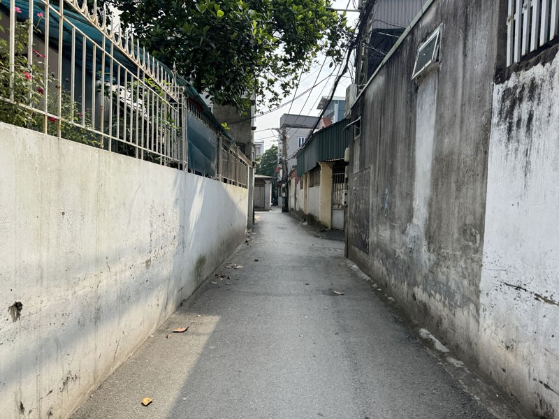 Cần bán 62,5m2 đất ngõ 145/26/36 Phúc Lợi. Khổ đất vuông đẹp, nằm gần trường học các cấp 3