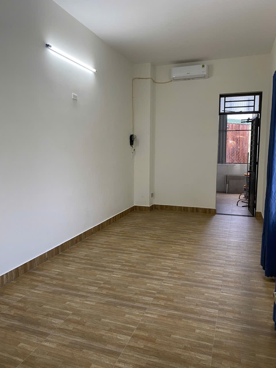 CÒN SÓT 1 CĂN GIÁ TỐT NHẤT KHU VƯC.BÁN NHÀ 2 TẦNG K LẠC LONG QUÂN HOÀ KHANHS 4