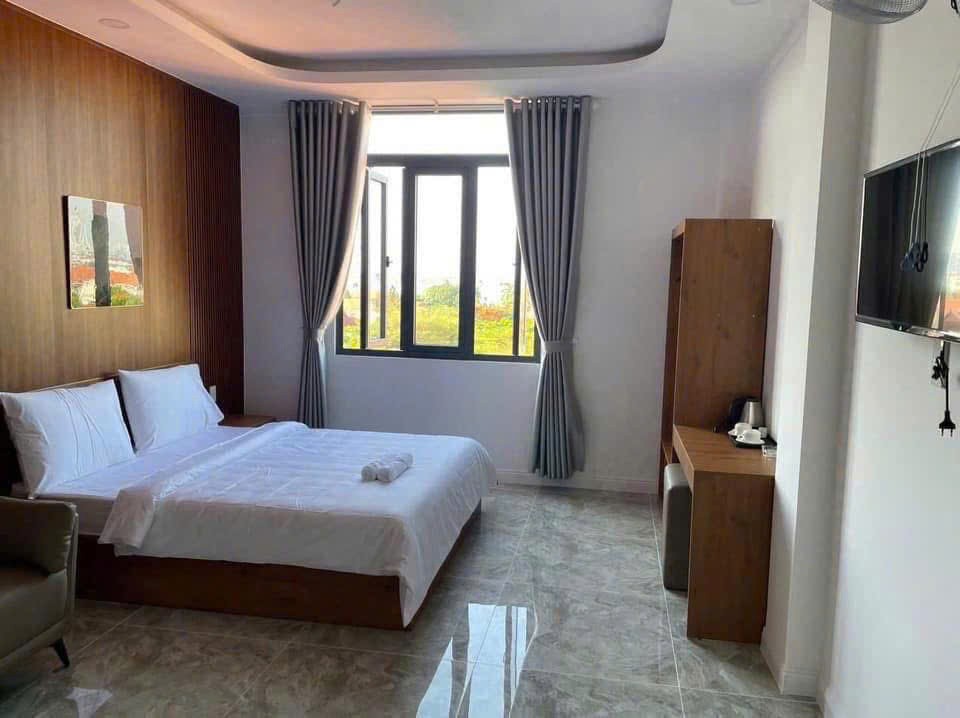 KHÁCH SẠN 7 LẦU – NGANG 9M – KDC NAM LONG HÀ HUY GIÁP – DÒNG TIỀN 70TR/THÁNG 3