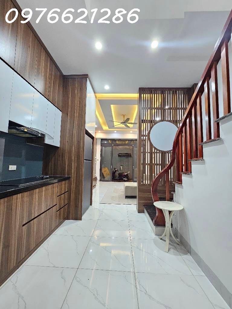 Bán nhà đẹp đón Tết – Ngô Gia Tự – 35m² – 5 tầng – giá 6,8 tỷ – sổ riêng nở hậu – nhà mới thơm mùi 2