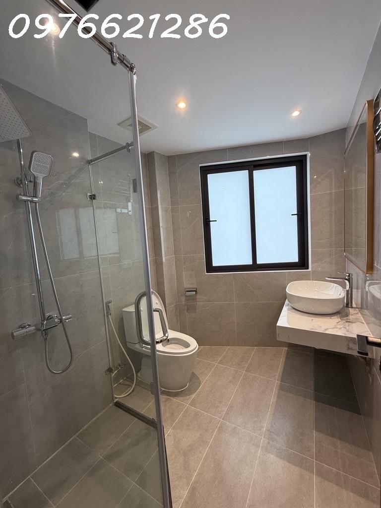 Bán nhà đẹp đón Tết – Ngô Gia Tự – 35m² – 5 tầng – giá 6,8 tỷ – sổ riêng nở hậu – nhà mới thơm mùi 4