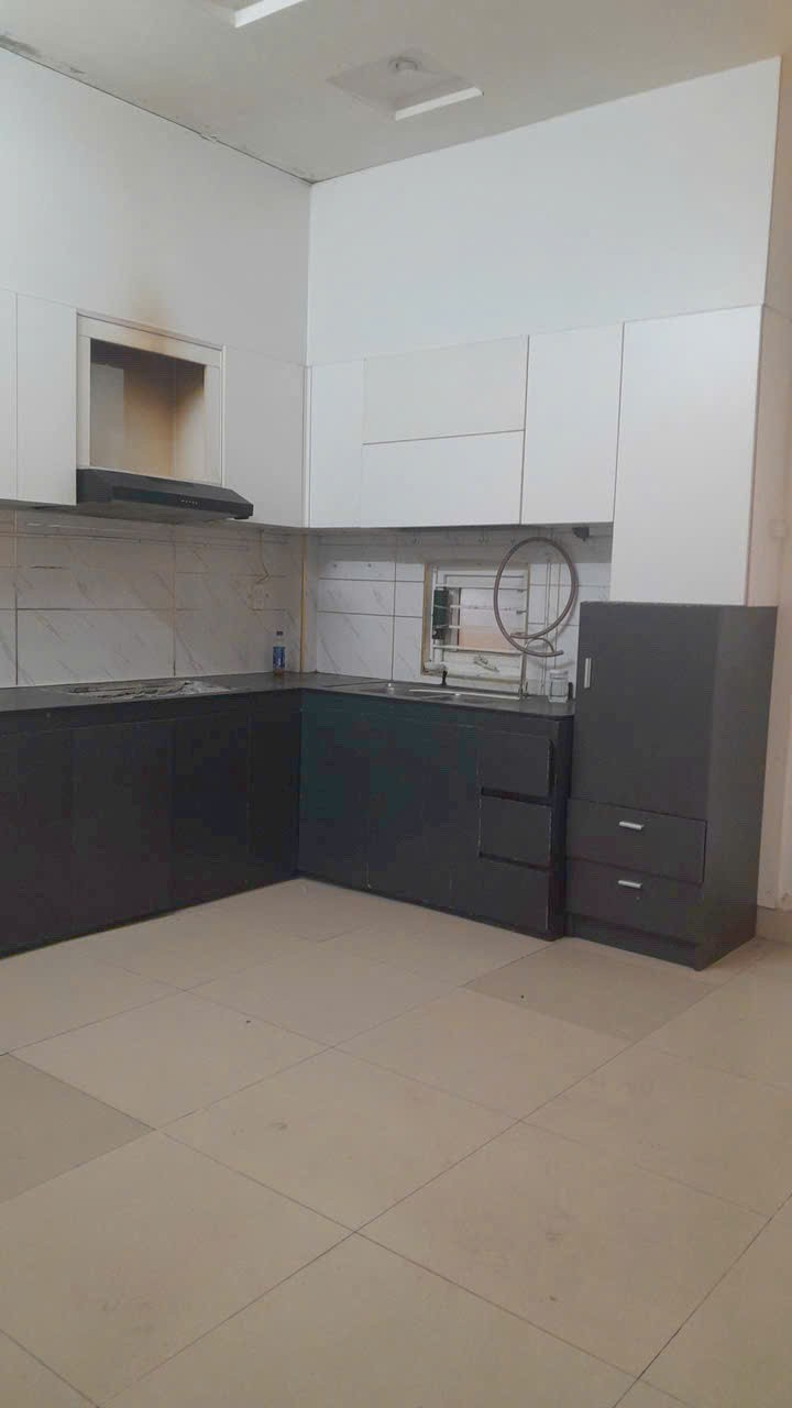 BÁN NHÀ 2 TẦNG K LẠC LONG QUÂN HOÀ KHÁNH 4