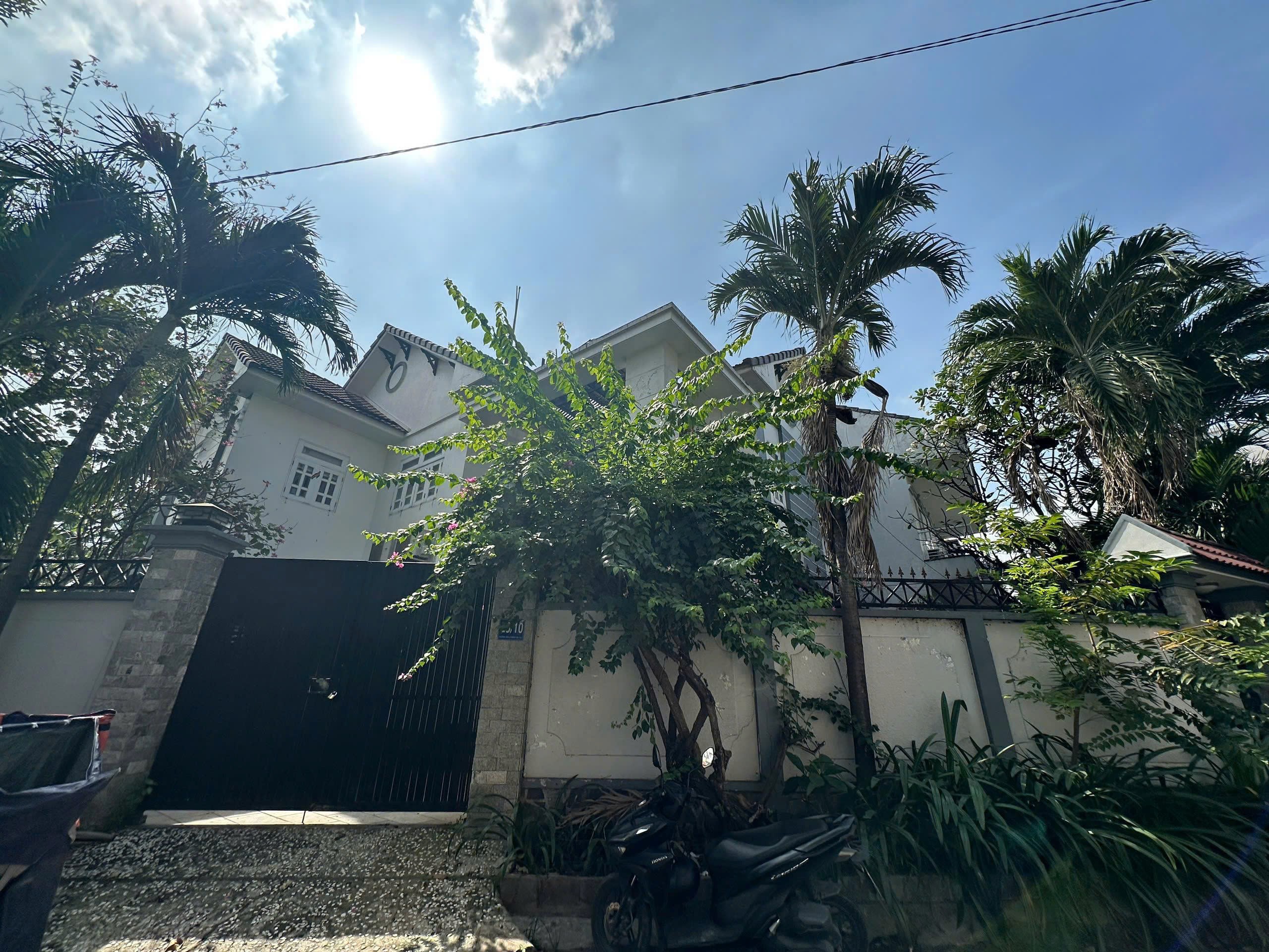 Cho thuê Biệt thự Phường An Khánh, Quận 2, Diện tích 310m², Giá 50 Triệu/tháng