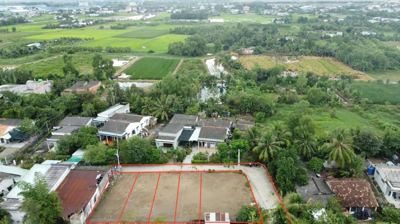 Bán 5 lô thổ cư ở xóm Biền Chợ , xã Long Định , Cần Đước dt 91m2 giá 870 triệu / lô 2