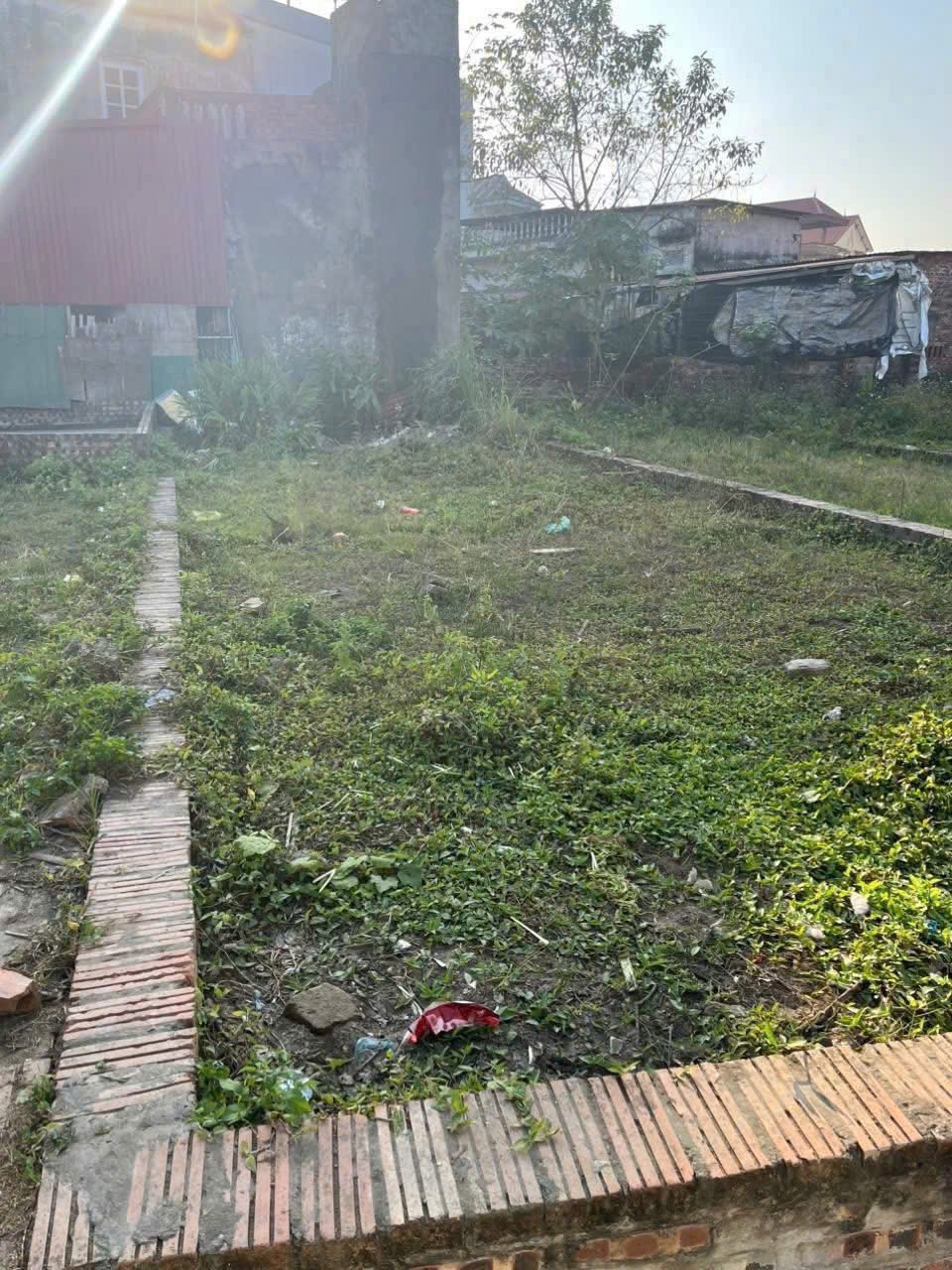 Bán lô đất đẹp như hoa hậu tổ 9 TT Quang Minh - Mê Linh - HN. Gần khu công nghiệp 3