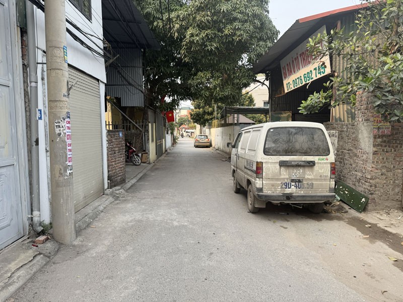 Bán căn góc 115m2 nhà 3 tầng mặt đường xóm 1 Đông Dư. Vị trí đẹp vừa ở vừa kinh doanh 4