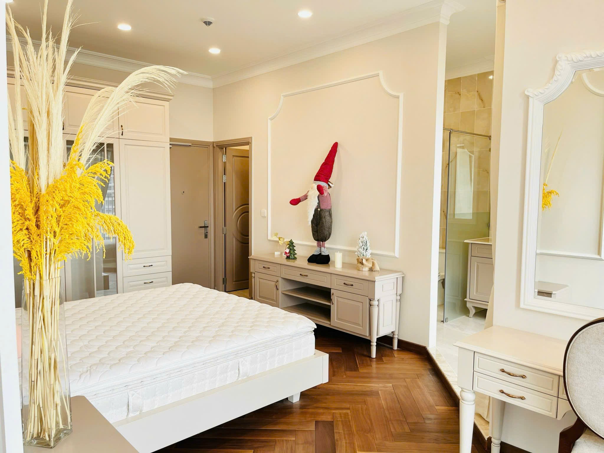 Cho thuê Căn hộ chung cư Phường An Phú, Quận 2, Diện tích 150m², Giá 120 Triệu/tháng